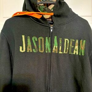 Jason Aldean zip up.